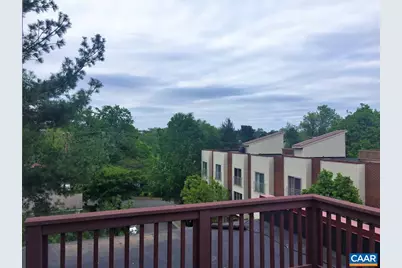 1013 Linden Ave #T, Charlottesville, VA 22902 - Photo 8