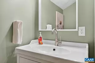 138 Oak Ln, Wintergreen Resort, VA 22967 - Photo 32