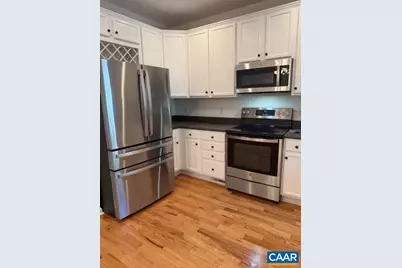 126 Old Fifth Cir, Charlottesville, VA 22903 - Photo 4