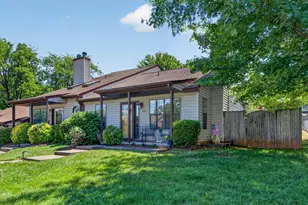 597 Whitcover Cir, Charlottesville, VA 22901 - Photo 4
