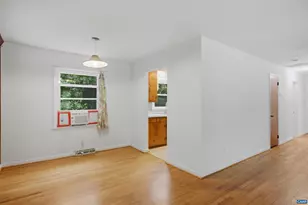 2238 Banbury St, Charlottesville, VA 22901 - Photo 8