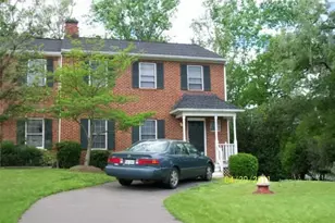 112 Brandywine Ct, Charlottesville, VA 22901 - Photo 2
