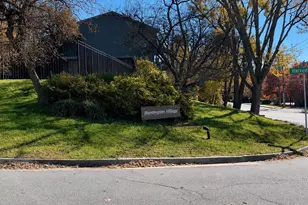 128 Harvest Dr, Charlottesville, VA 22903 - Photo 2
