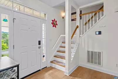 560 Rolling Valley Ct, Charlottesville, VA 22902 - Photo 12