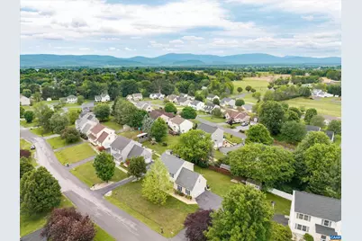 156 Pheasant Run, Waynesboro, VA 22980 - Photo 2