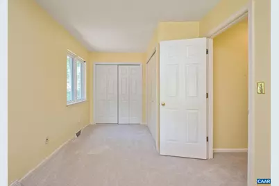 1238 Timberbranch Ct, Charlottesville, VA 22902 - Photo 22