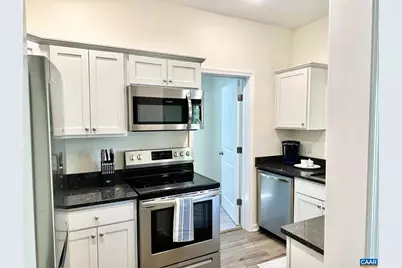 911 West St #2, Charlottesville, VA 22903 - Photo 12