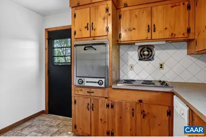 1877 Afton Mountain Rd, Afton, VA 22920 - Photo 20