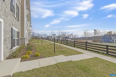 3606 Hilah Ln, Charlottesville, VA 22901 - Photo 6