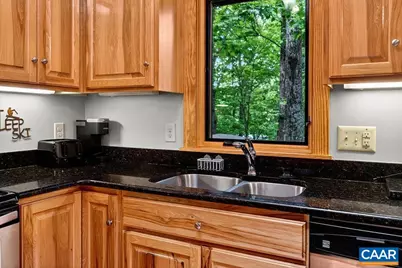 17 Pine Siskin Ln, Roseland, VA 22967 - Photo 12
