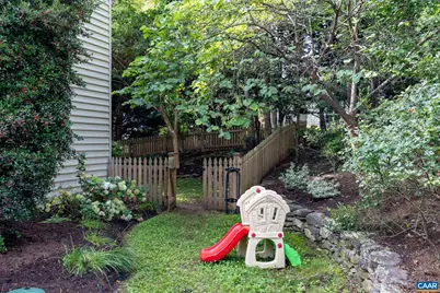 363 Grayrock Dr, Crozet, VA 22932 - Photo 42