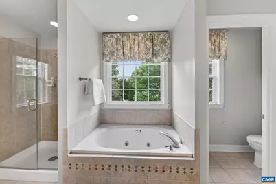2015 Brownstone Ln, Charlottesville, VA 22901 - Photo 14