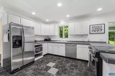 125 Vincennes Rd, Charlottesville, VA 22911 - Photo 14