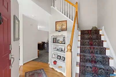 996 River Run Dr, Charlottesville, VA 22901 - Photo 4