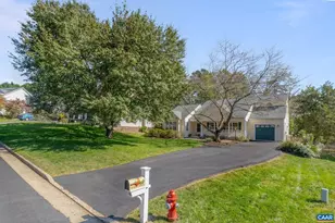 1081 Wintergreen Ln, Charlottesville, VA 22903 - Photo 2