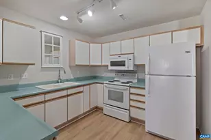 1081 Wintergreen Ln, Charlottesville, VA 22903 - Photo 20