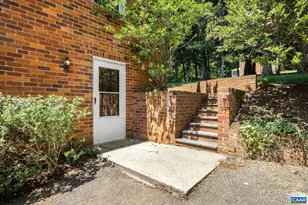 1721 Yorktown Dr, Charlottesville, VA 22901 - Photo 34