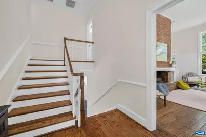 1721 Yorktown Dr, Charlottesville, VA 22901 - Photo 18