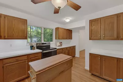 255 Homestead Ln, Charlottesville, VA 22902 - Photo 12