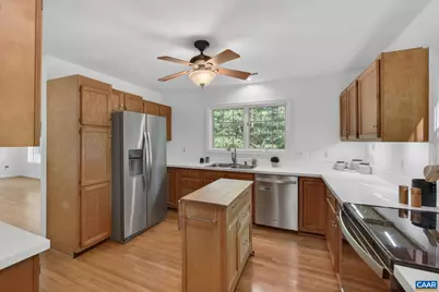255 Homestead Ln, Charlottesville, VA 22902 - Photo 10