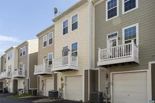 148 Pioneer Ln, Charlottesville, VA 22903 - Photo 2