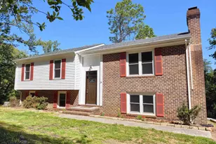2140 Viburnum Ct, Charlottesville, VA 22911 - Photo 2