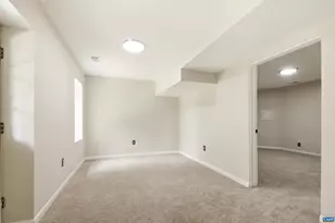31 Hillandale Dr, Staunton, VA 24401 - Photo 10