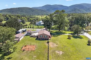 18 Windy Acres Cir, Afton, VA 22920 - Photo 2