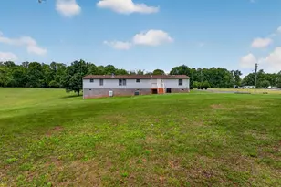 2026 Banton Shop Rd, Dillwyn, VA 23936 - Photo 30
