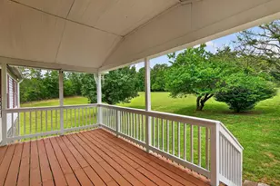 2026 Banton Shop Rd, Dillwyn, VA 23936 - Photo 2