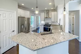 1410 Hillbrook Ct, Charlottesville, VA 22901 - Photo 10