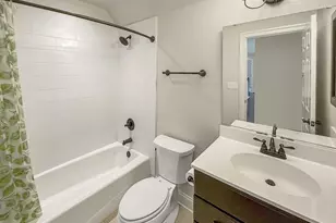 1410 Hillbrook Ct, Charlottesville, VA 22901 - Photo 22