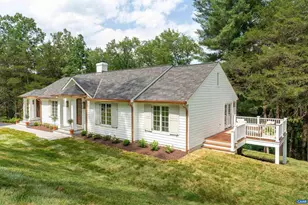 935 Emerson Dr, Charlottesville, VA 22901 - Photo 6