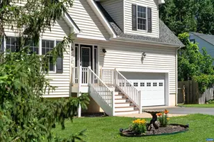 1015 Birdwood Rd, Charlottesville, VA 22903 - Photo 4