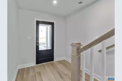 3046 Farrow Cir, Charlottesville, VA 22901 - Photo 4