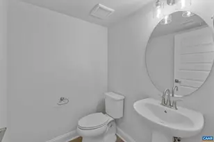 3046 Farrow Cir, Charlottesville, VA 22901 - Photo 6