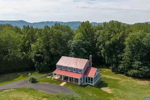 140 Langford Pl, Charlottesville, VA 22903 - Photo 2