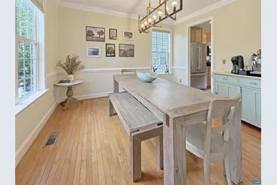 1102 Saint Charles Ct, Charlottesville, VA 22901 - Photo 6