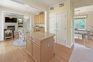 1102 St Charles Ct, Charlottesville, VA 22901 - Photo 4