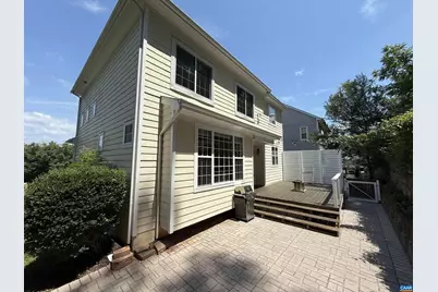 1102 Saint Charles Ct, Charlottesville, VA 22901 - Photo 20