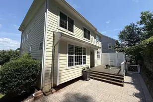 1102 St Charles Ct, Charlottesville, VA 22901 - Photo 20