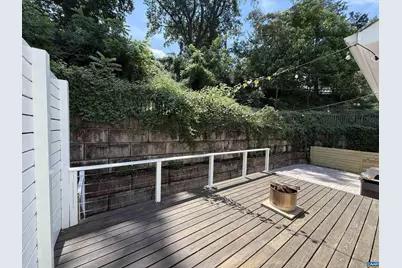 1102 Saint Charles Ct, Charlottesville, VA 22901 - Photo 22