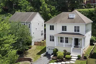1102 St Charles Ct, Charlottesville, VA 22901 - Photo 24
