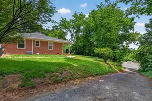 1272 Rio Rd E, Charlottesville, VA 22901 - Photo 24