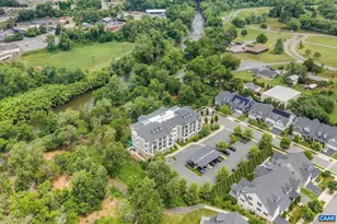 1425 Trailside Ct, Charlottesville, VA 22911 - Photo 2