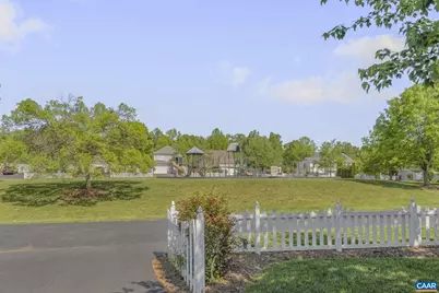 3353 Turnberry Cir, Charlottesville, VA 22911 - Photo 4