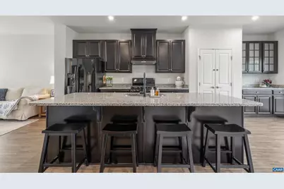 2148 Elm Tree Ct, Charlottesville, VA 22911 - Photo 4