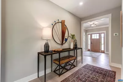 401 Lochlyn Hill Dr, Charlottesville, VA 22901 - Photo 10