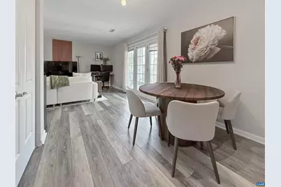 1354 Villa Ct #D, Charlottesville, VA 22903 - Photo 8