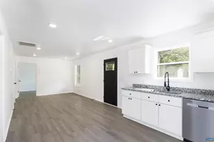 357 Montreal Ln, Shipman, VA 22971 - Photo 8